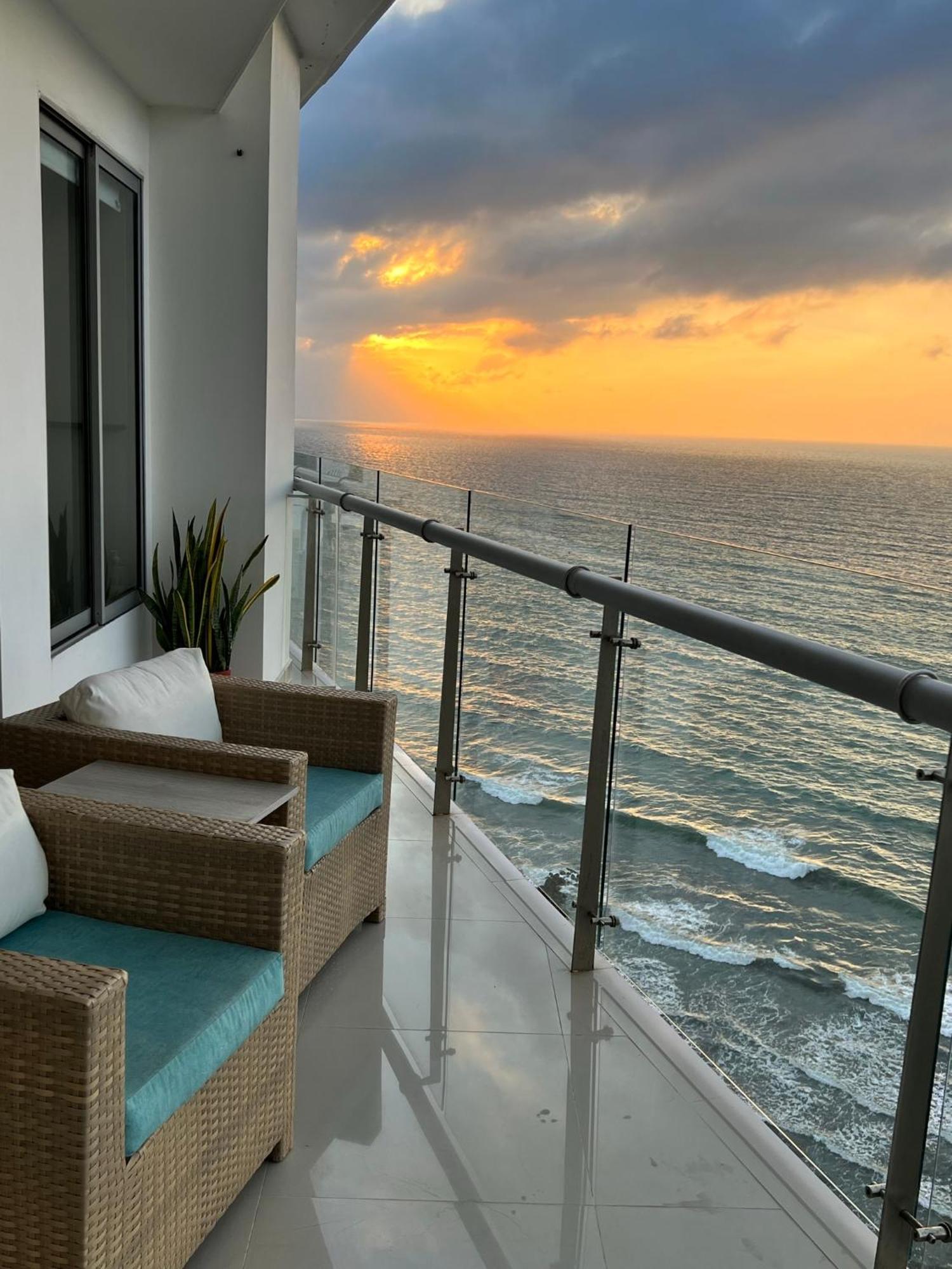 Apartamento Paraíso Frente Al Mar Caribe En Cartagena. *